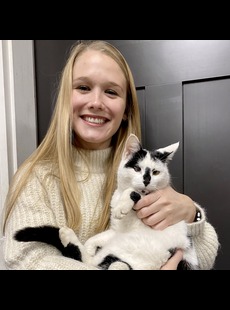 Dr. Hannah Scharenbroch